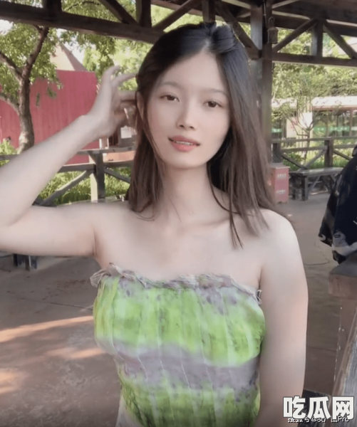 甜甜佳’视频泄露，网友极端反应的社会心理分析